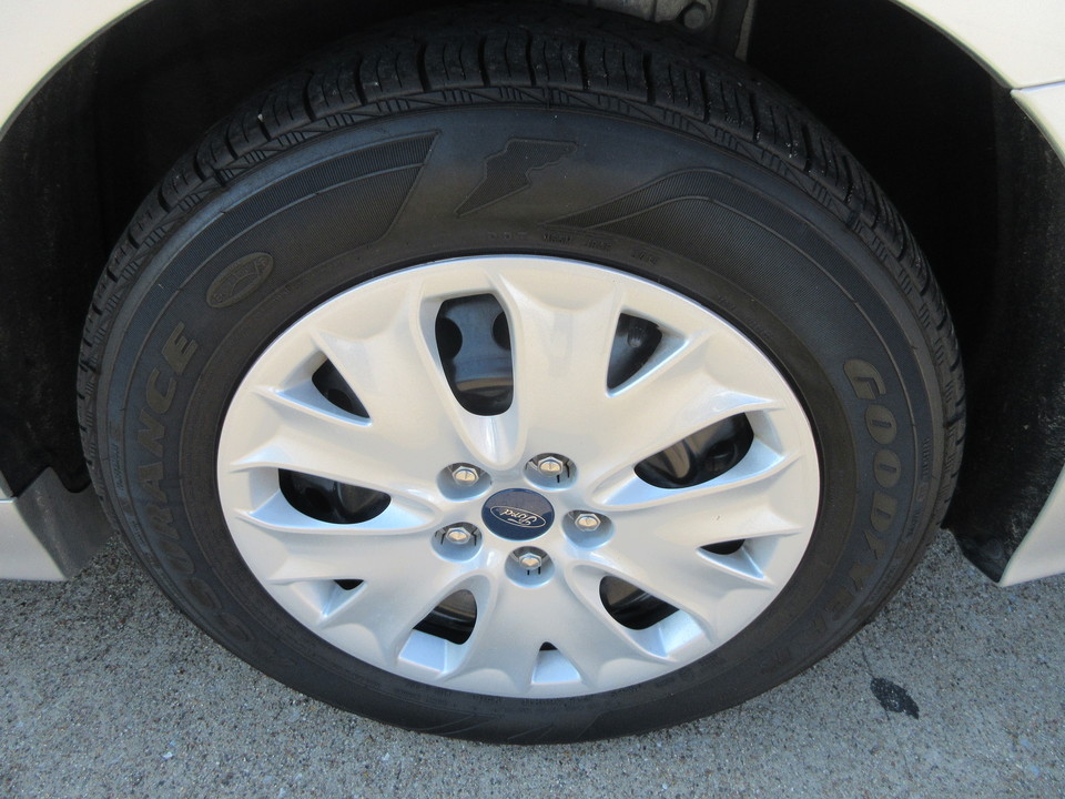 2019 Ford Fusion S
