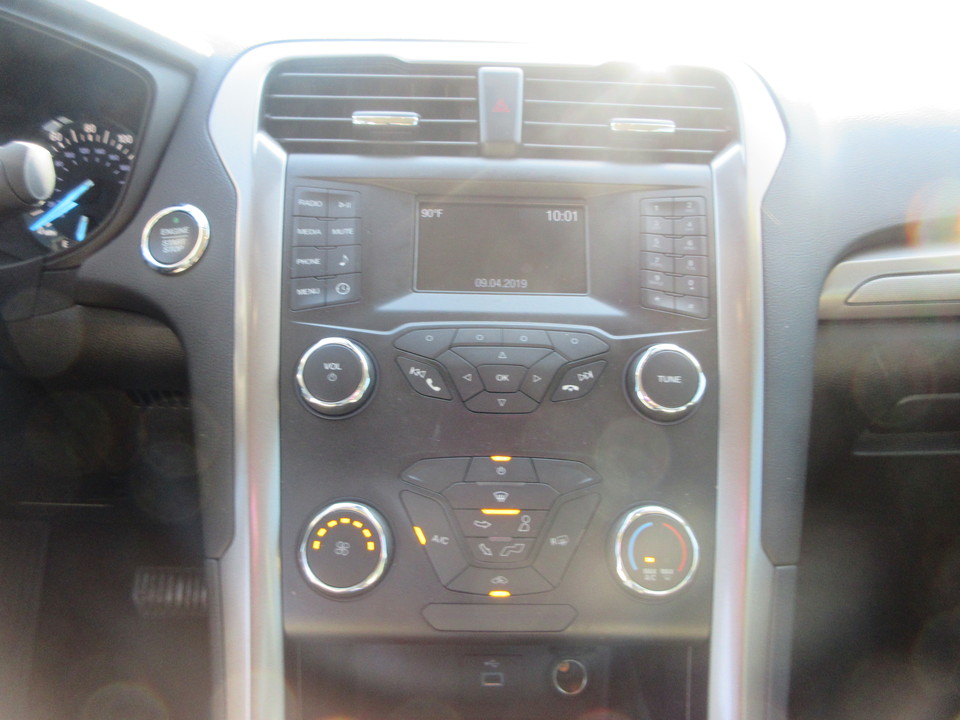 2019 Ford Fusion S