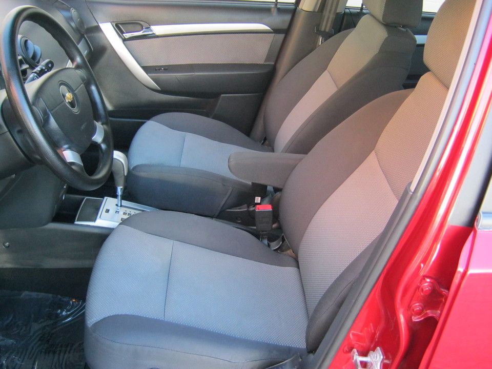 2011 Chevrolet Aveo5 LS