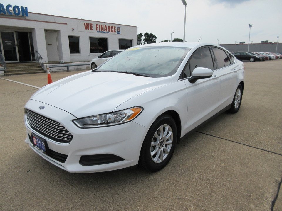 2016 Ford Fusion S