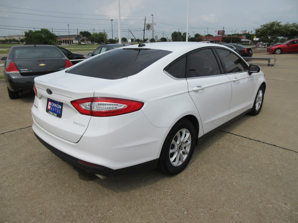 2016 Ford Fusion S