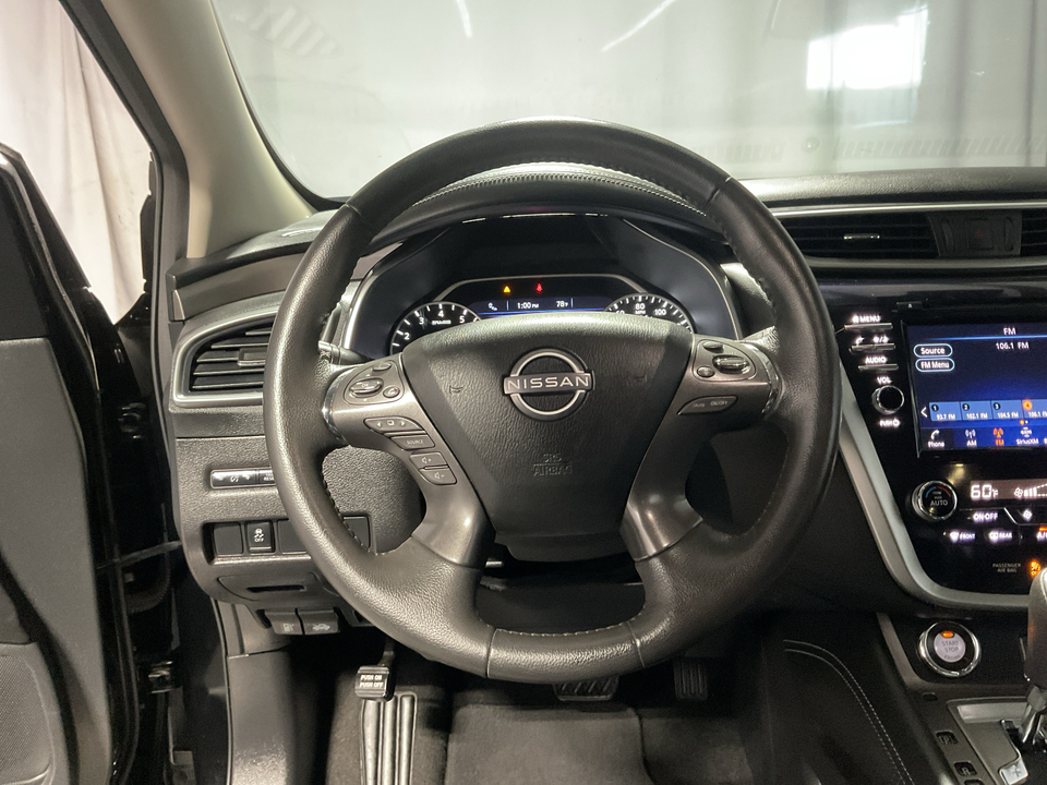 2023 Nissan Murano SV