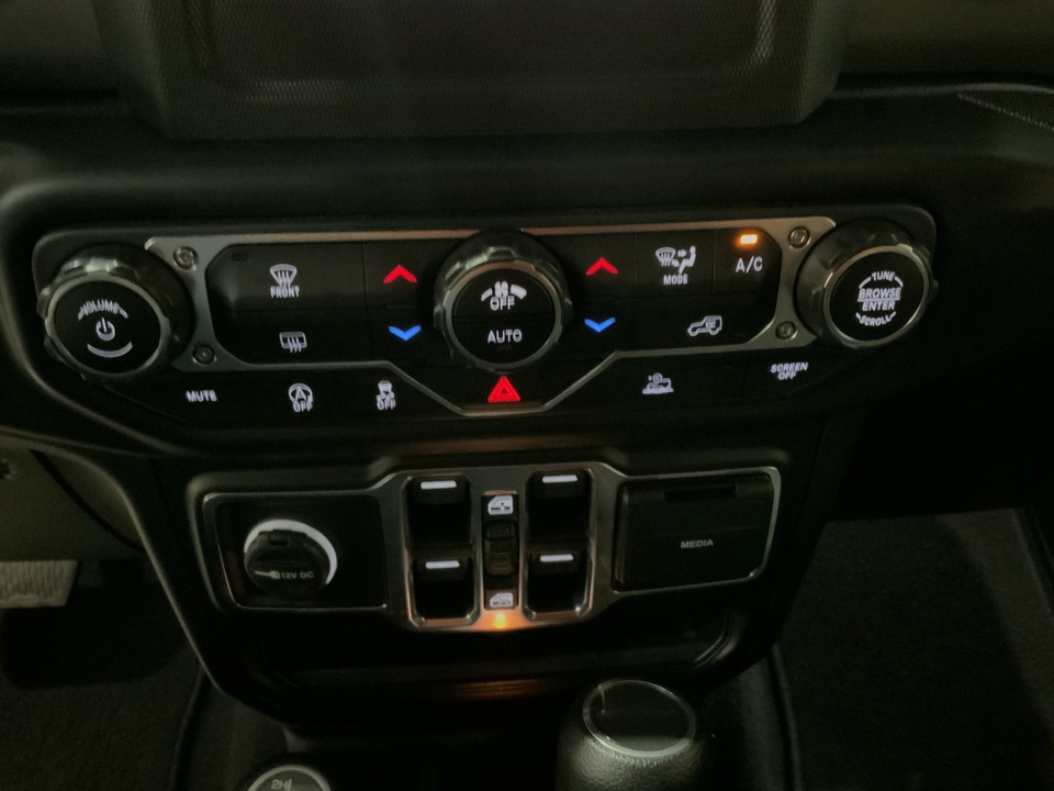 2020 Jeep Gladiator Sport