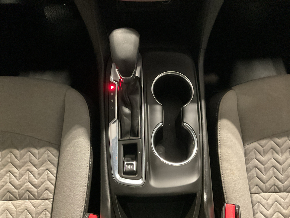 2022 Chevrolet Equinox LS 2WD
