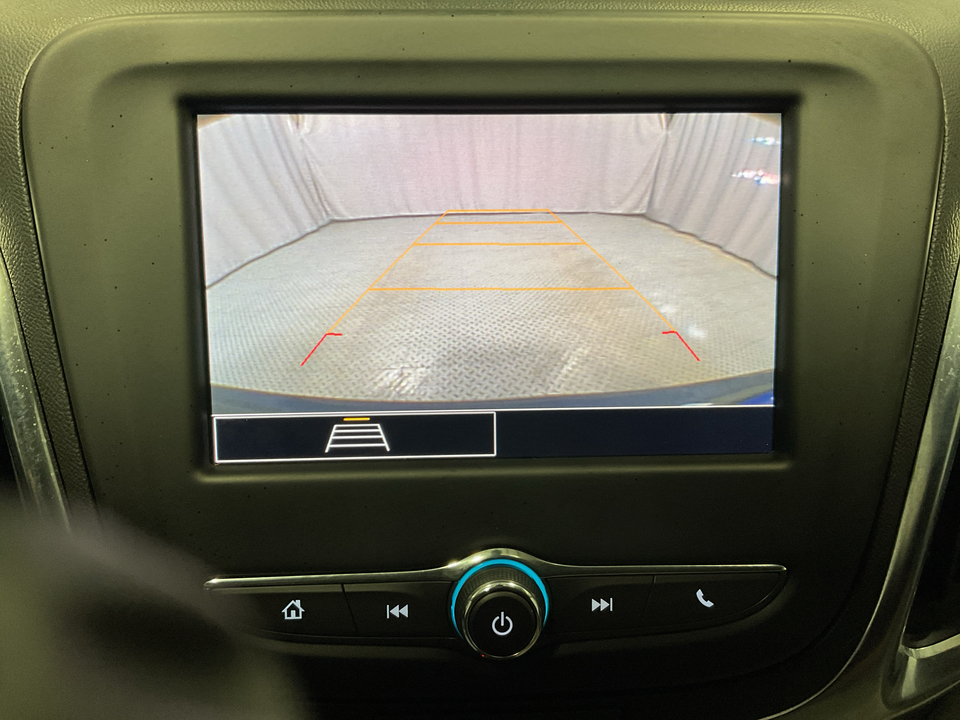 2022 Chevrolet Equinox LS 2WD
