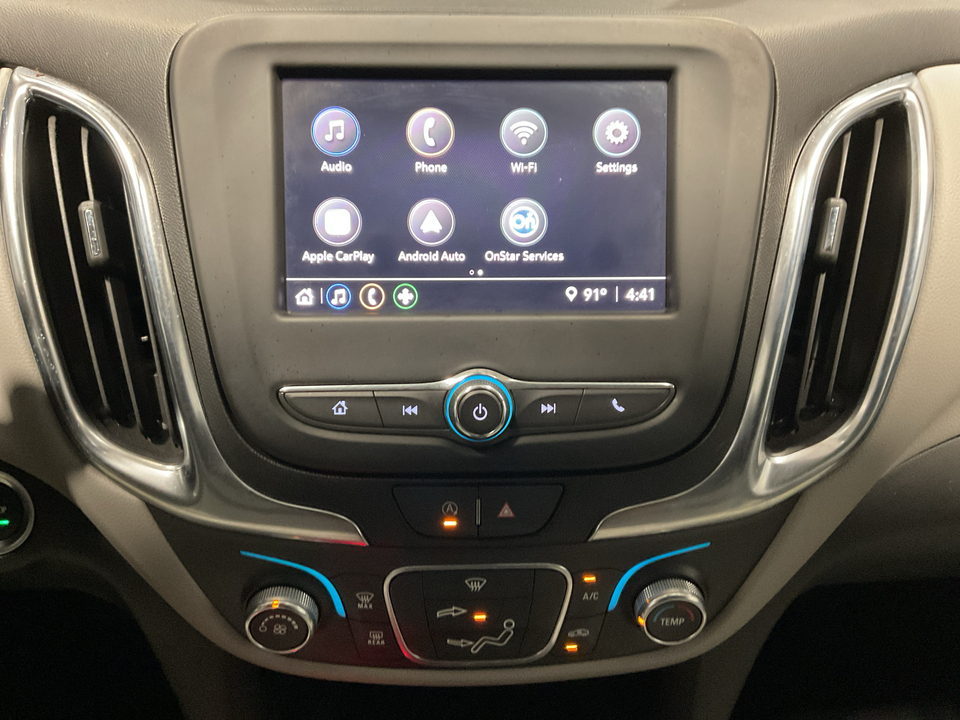 2022 Chevrolet Equinox LS 2WD