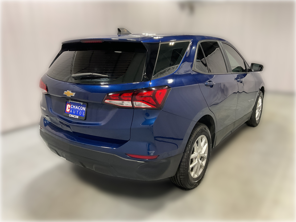 2022 Chevrolet Equinox LS 2WD
