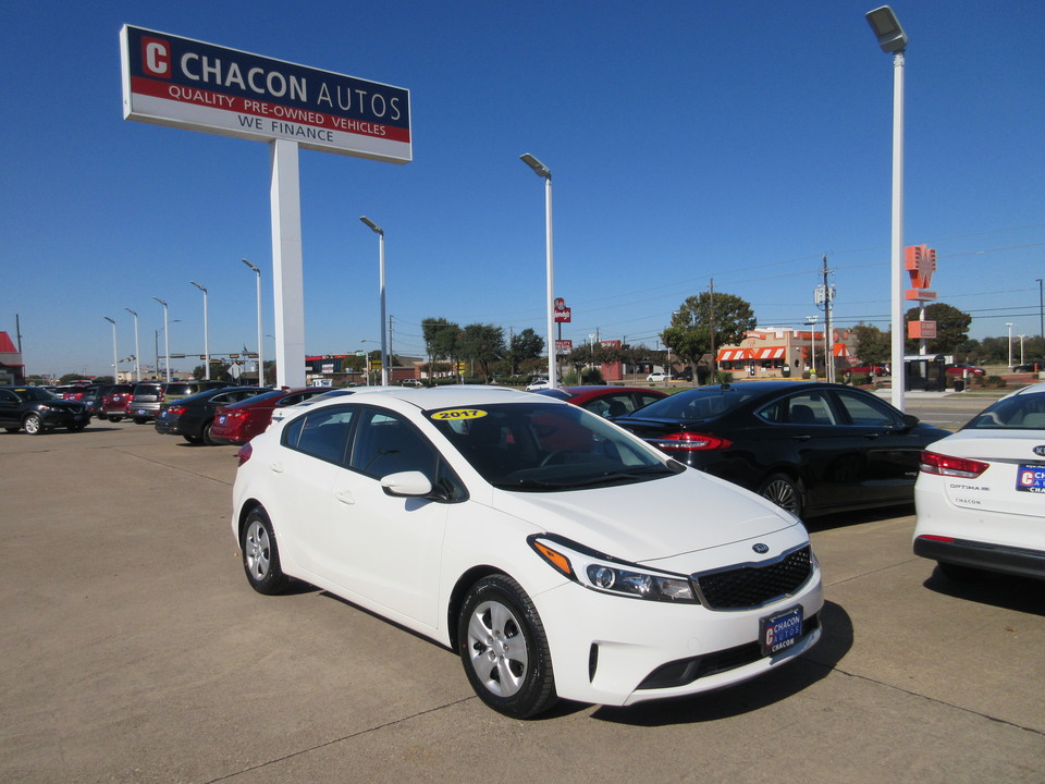 2017 Kia Forte LX 6A