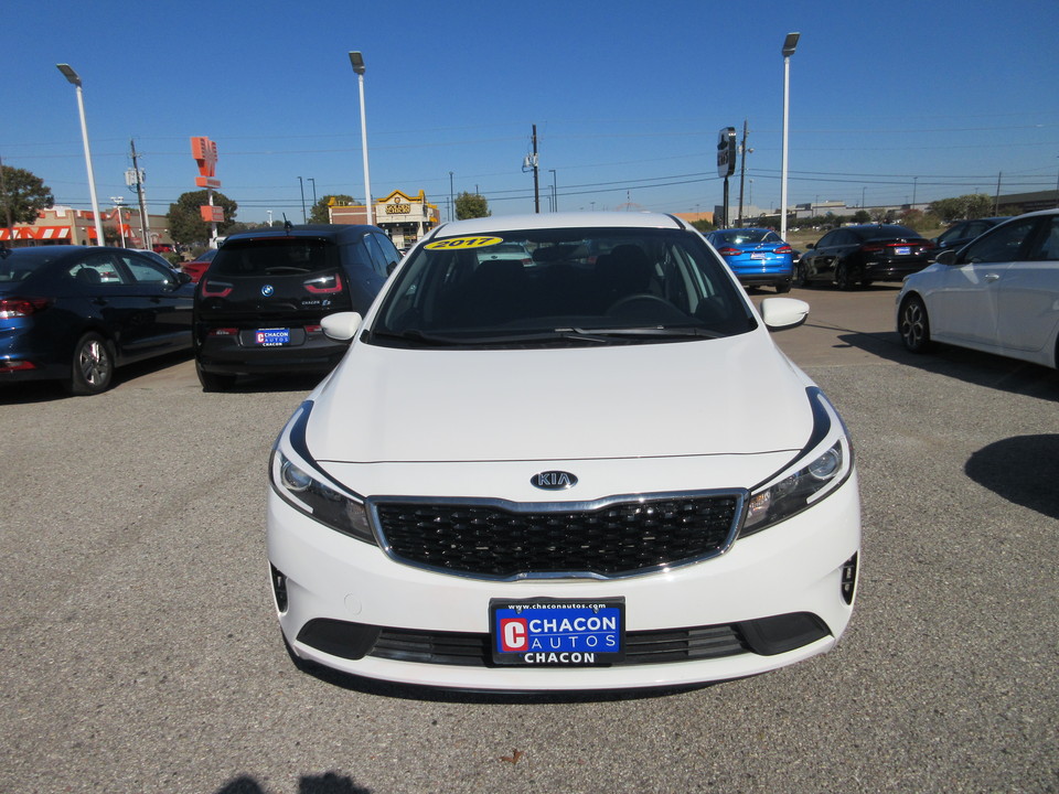 2017 Kia Forte LX 6A