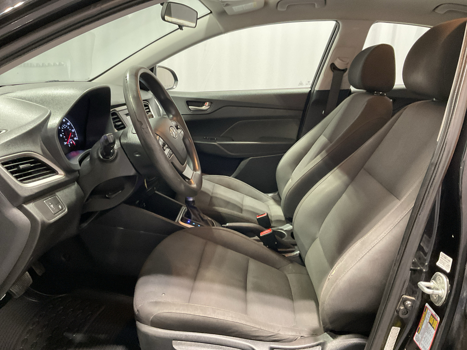2021 Hyundai Accent SE 4-Door 6A