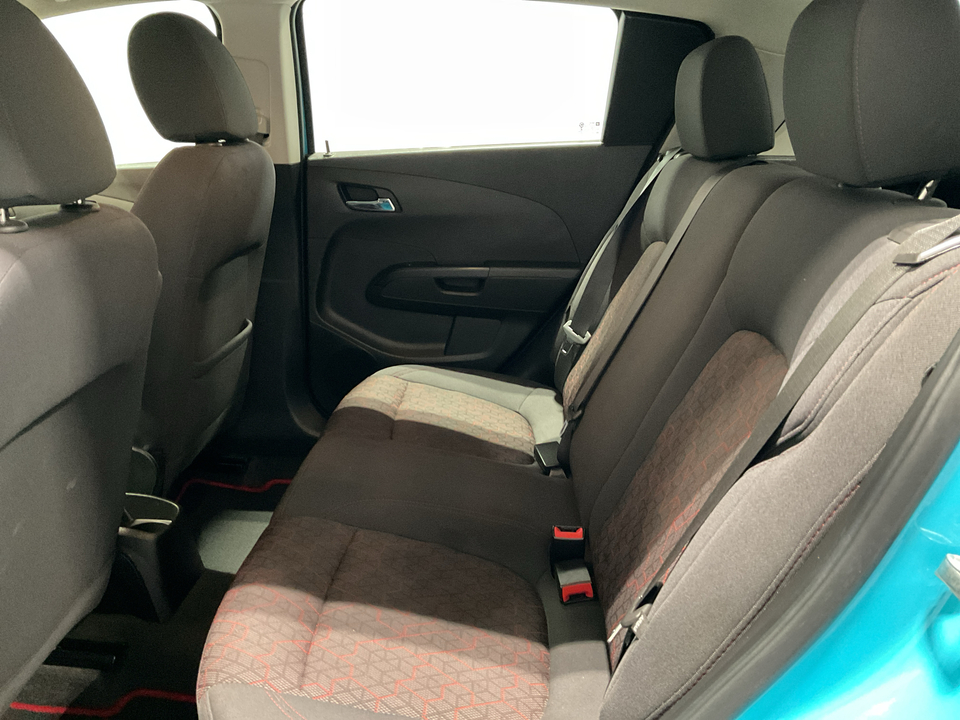 2020 Chevrolet Sonic LT Auto 5-Door