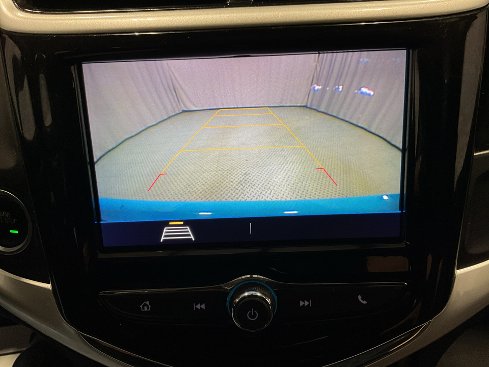 2020 Chevrolet Sonic LT Auto 5-Door