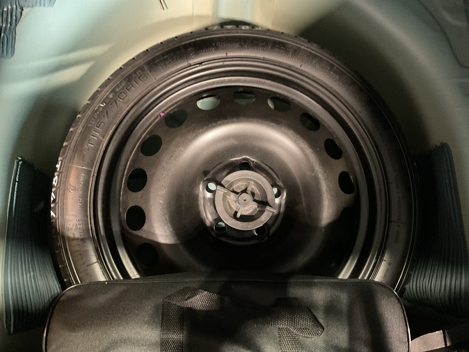 2020 Chevrolet Sonic LT Auto 5-Door