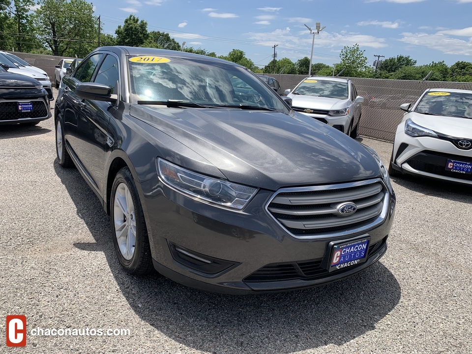 2017 Ford Taurus SEL FWD