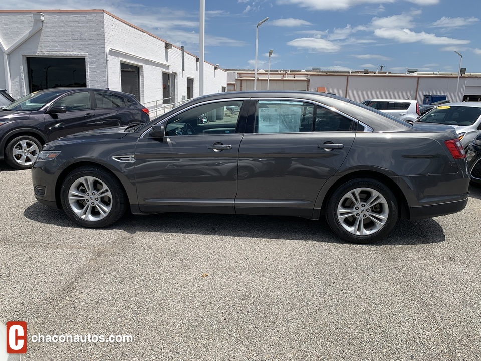 2017 Ford Taurus SEL FWD