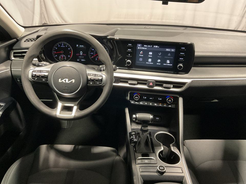 2022 Kia K5 LXS