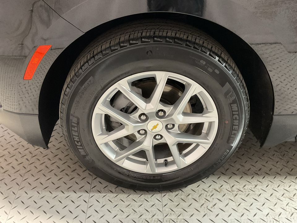 2022 Chevrolet Equinox LS 2WD