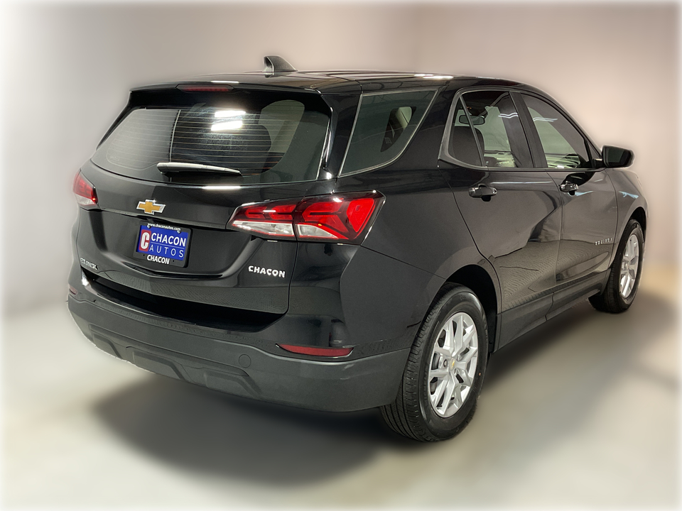 2022 Chevrolet Equinox LS 2WD
