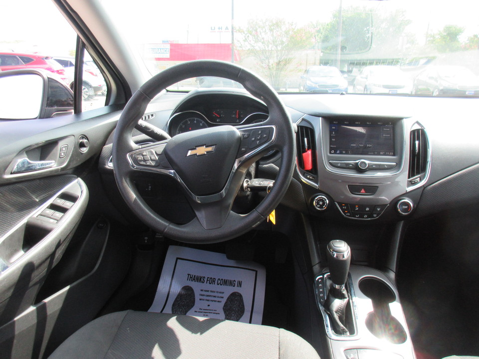 2019 Chevrolet Cruze LS Auto