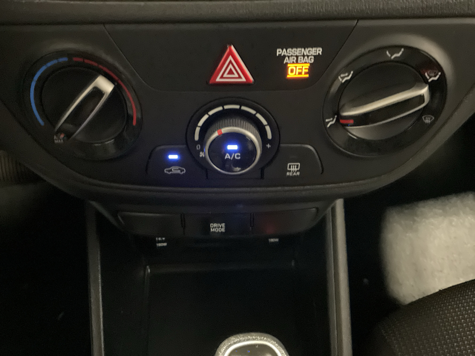 2021 Hyundai Accent SE 4-Door 6A
