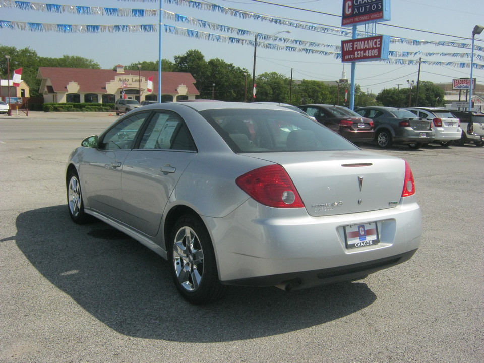 2010 Pontiac G6 Base