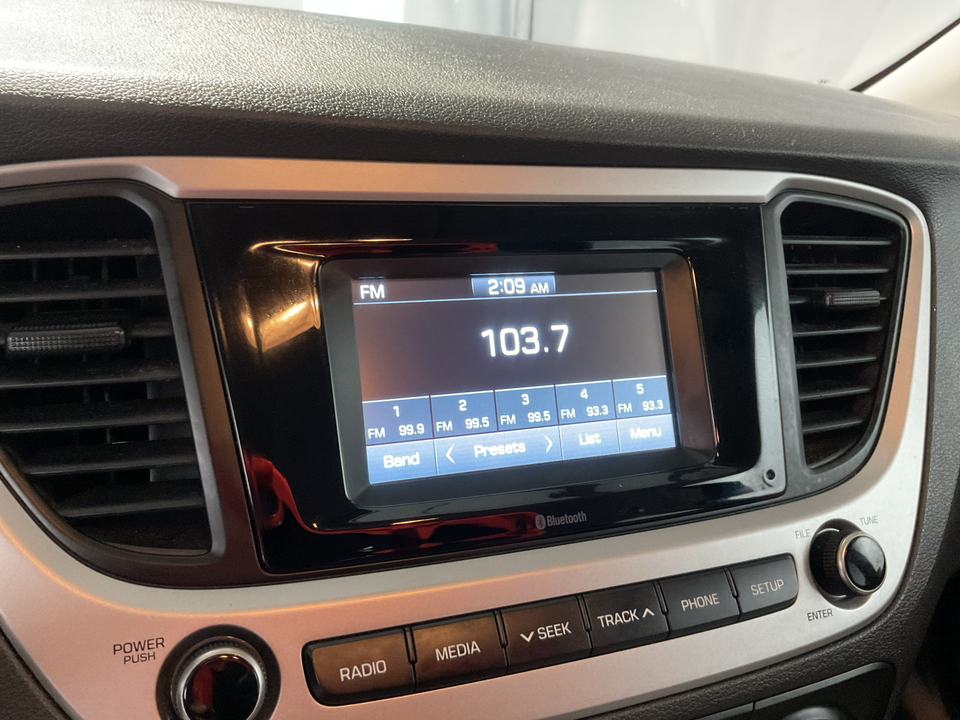2021 Hyundai Accent SE 4-Door 6A