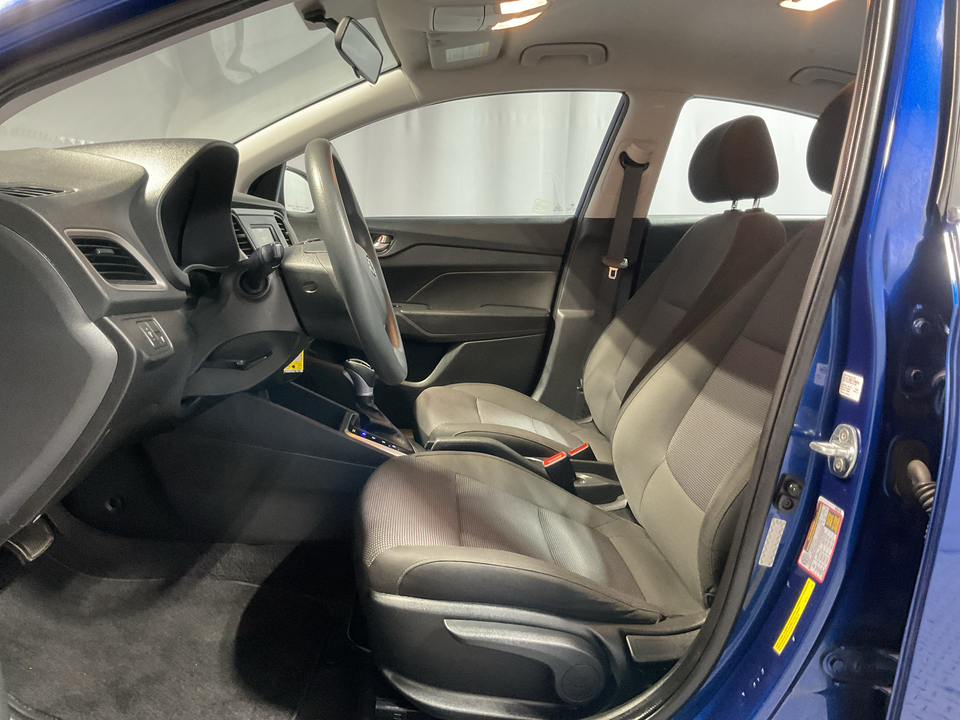2021 Hyundai Accent SE 4-Door 6A