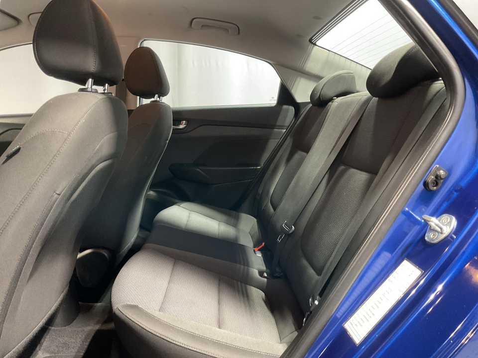 2021 Hyundai Accent SE 4-Door 6A