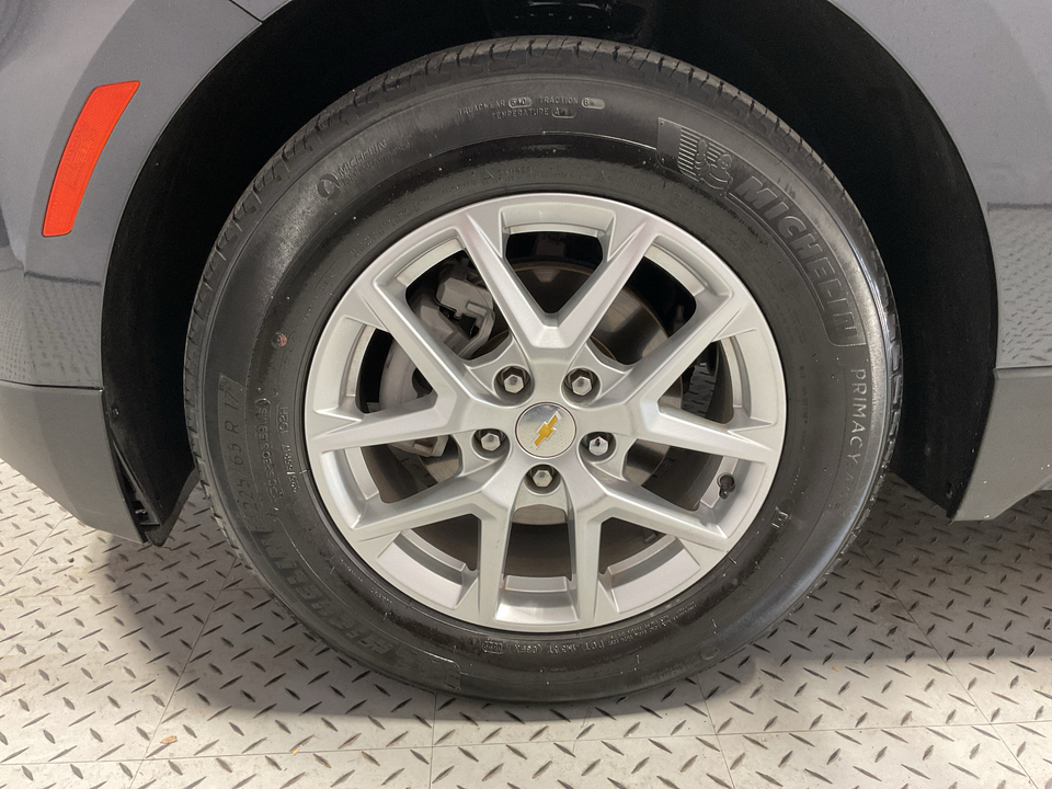 2022 Chevrolet Equinox LS 2WD