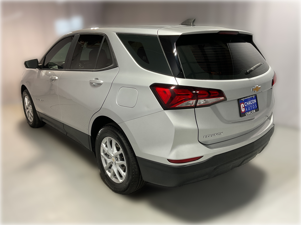 2022 Chevrolet Equinox LS 2WD