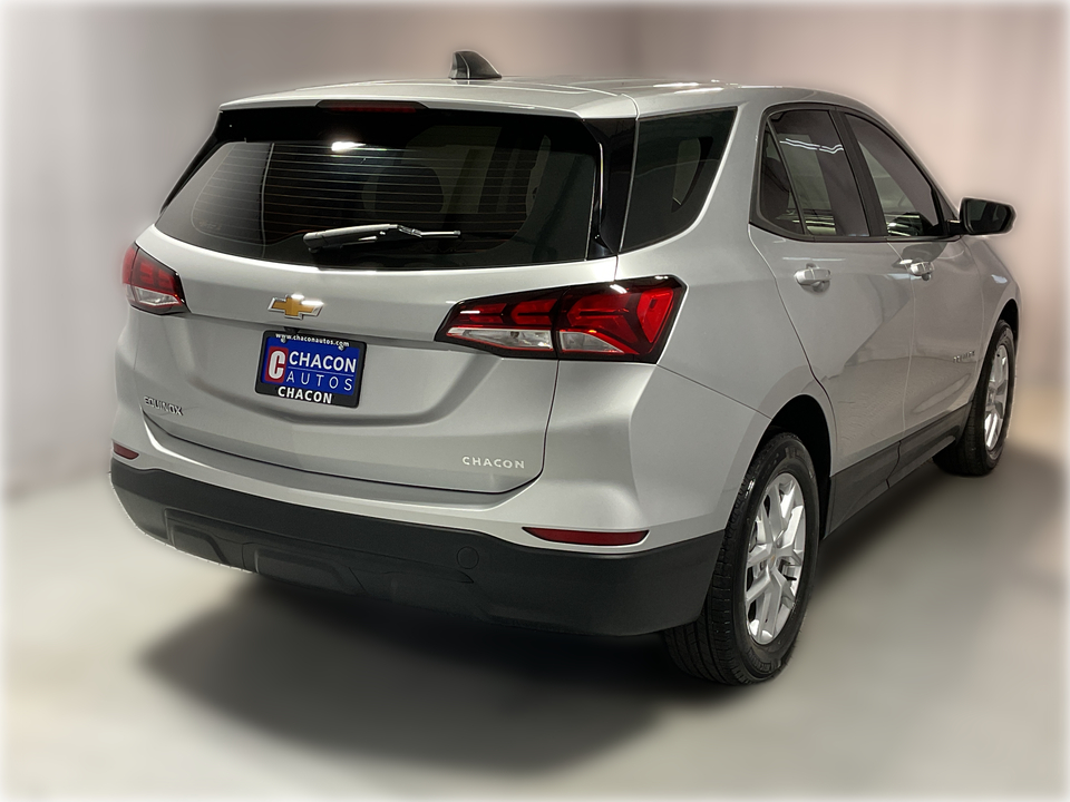 2022 Chevrolet Equinox LS 2WD