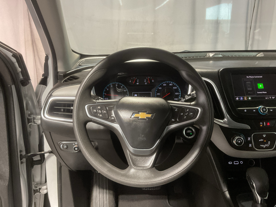 2022 Chevrolet Equinox LS 2WD