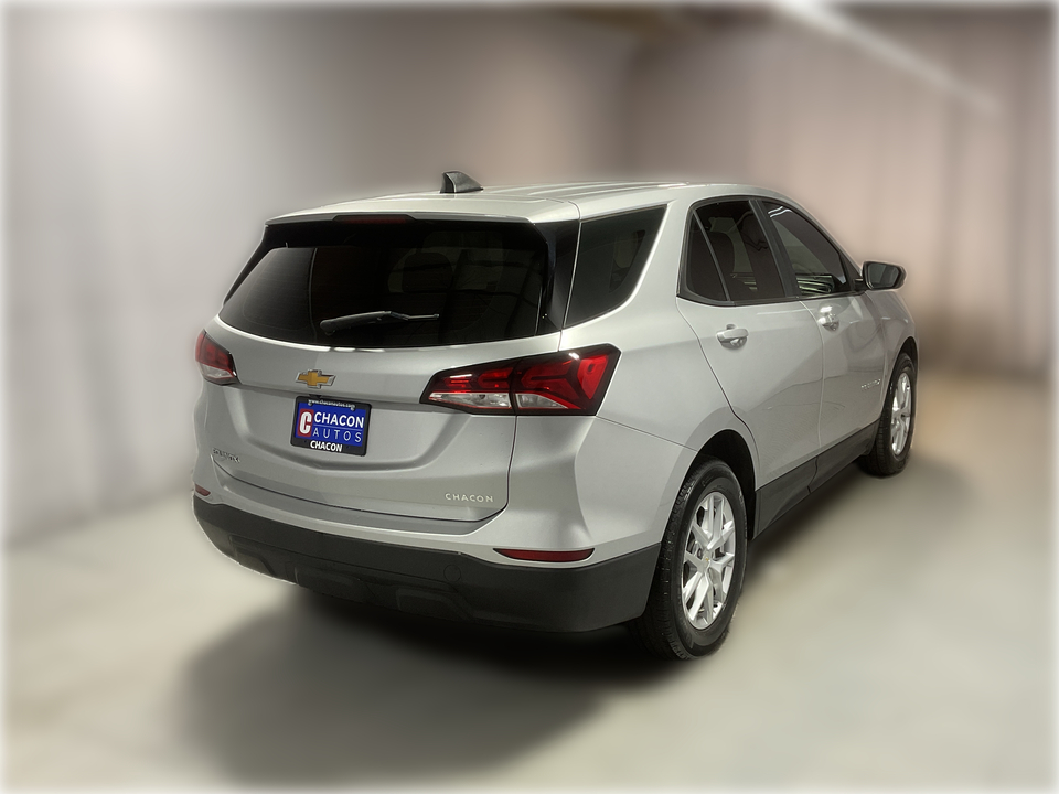 2022 Chevrolet Equinox LS 2WD