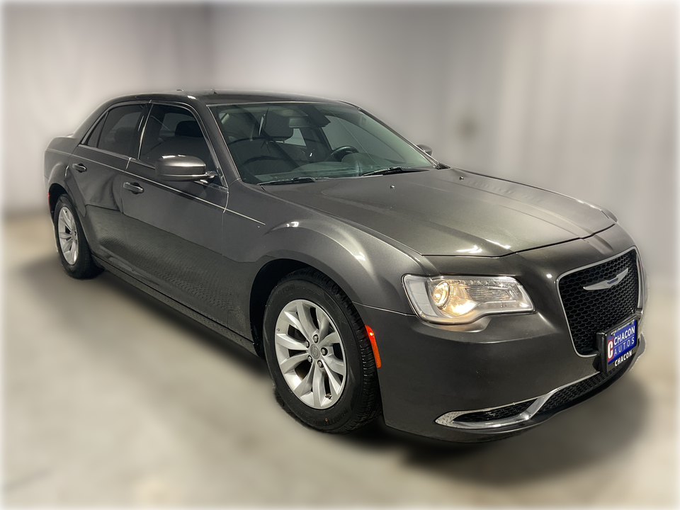 2018 Chrysler 300 Touring