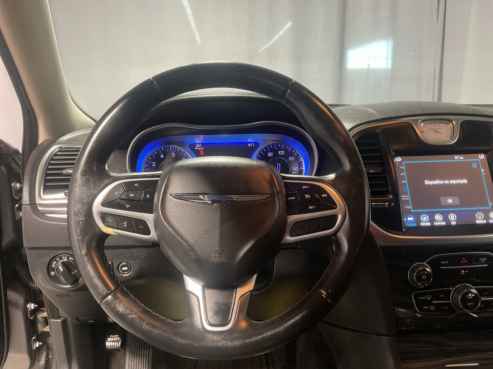 2018 Chrysler 300 Touring