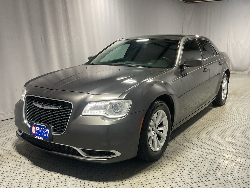 2018 Chrysler 300 Touring
