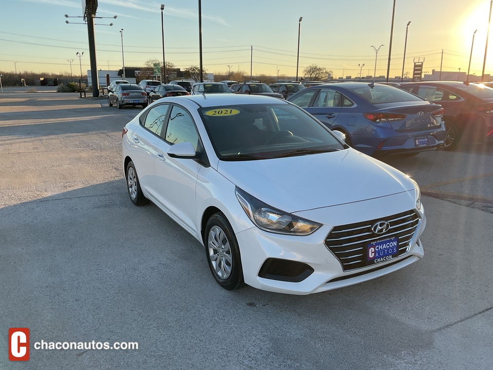 2021 Hyundai Accent SE 4-Door 6A