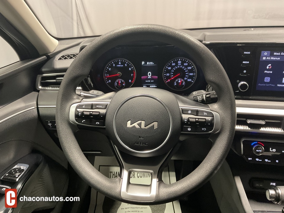 2022 Kia K5 LXS