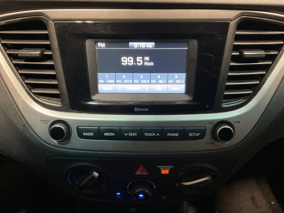 2021 Hyundai Accent SE 4-Door 6A
