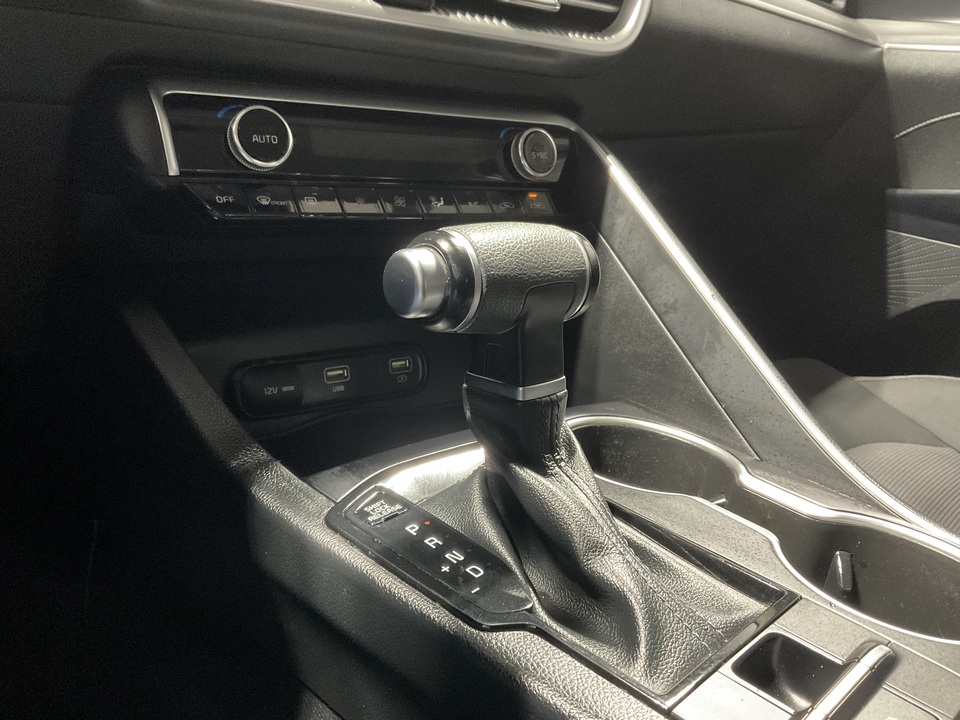 2022 Kia K5 LXS