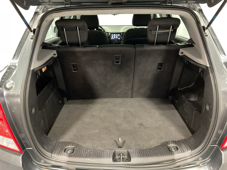 2020 Chevrolet Trax LS FWD