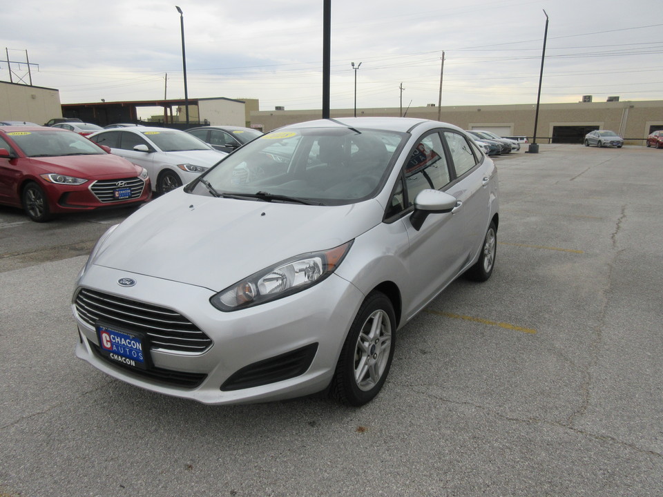 Used 2018 Ford Fiesta SE Sedan for Sale - Chacon Autos