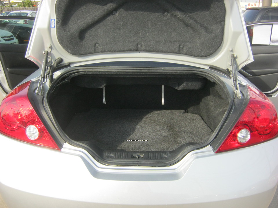 2009 Nissan Altima 2.5 S Coupe