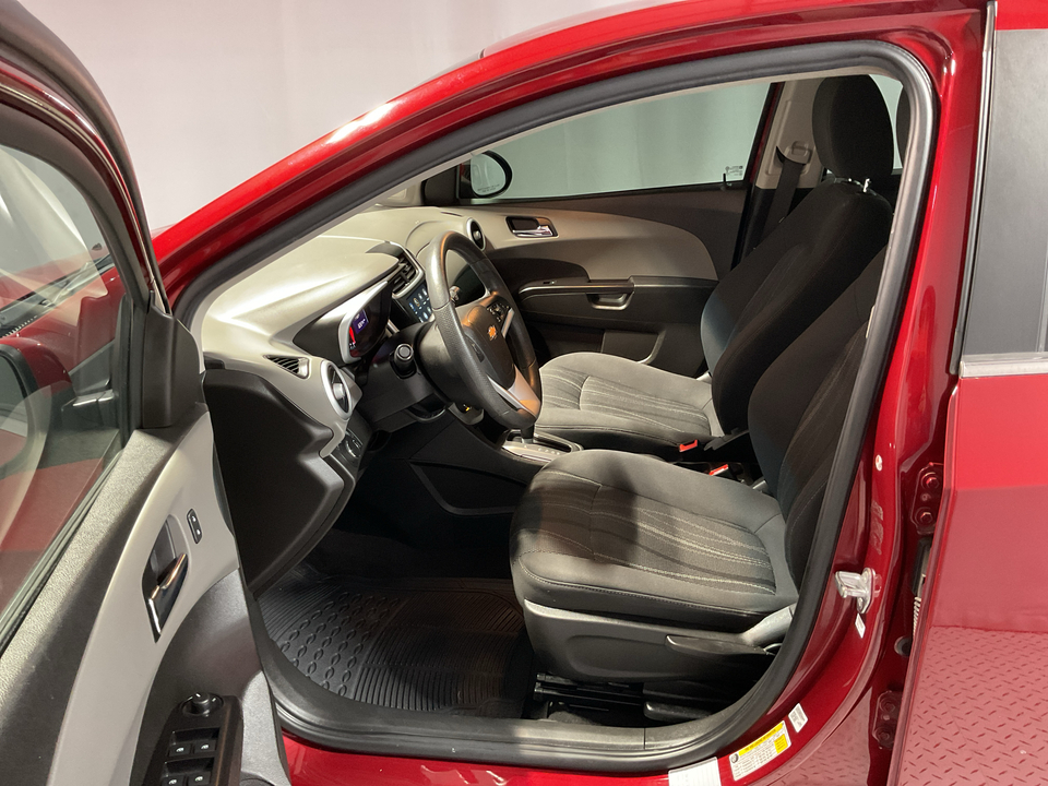 2018 Chevrolet Sonic LT Sedan