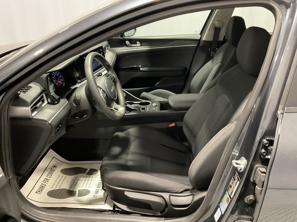 2022 Kia K5 LXS
