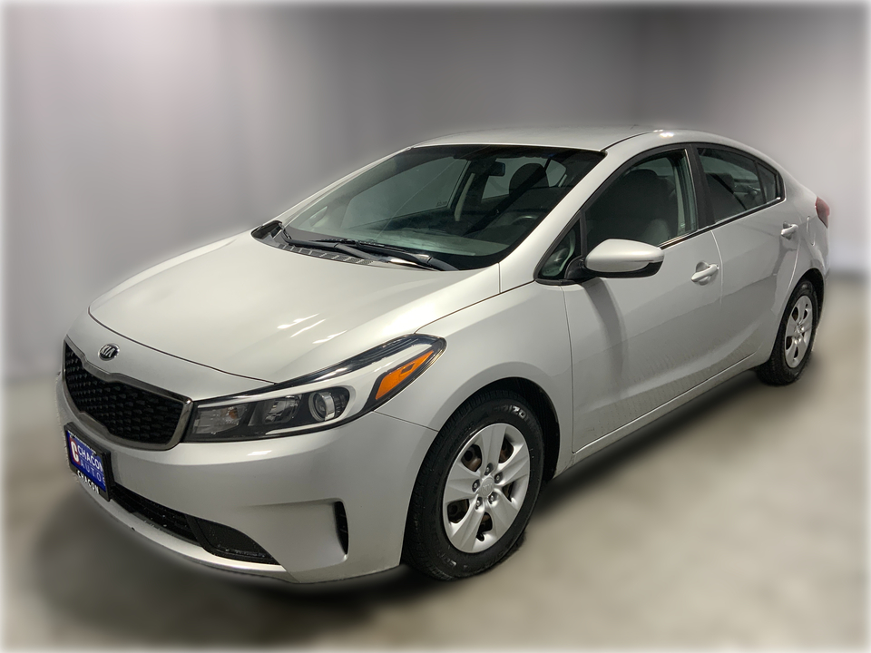 2017 Kia Forte LX 6A