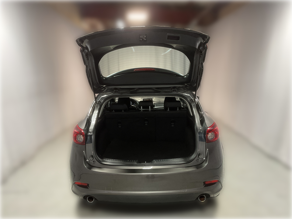 2017 Mazda MAZDA3 i Sport AT 5-Door