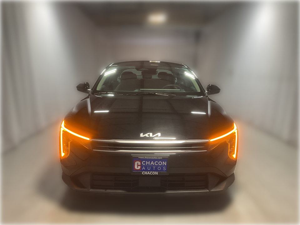 2025 Kia K4 LX