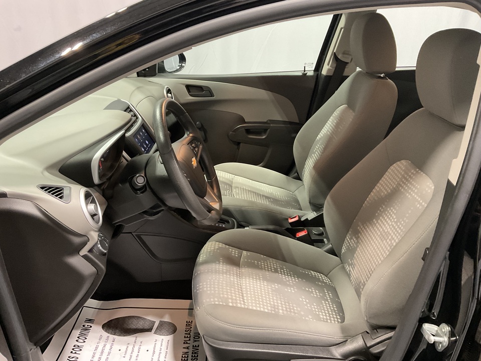 2020 Chevrolet Sonic LS Auto Sedan