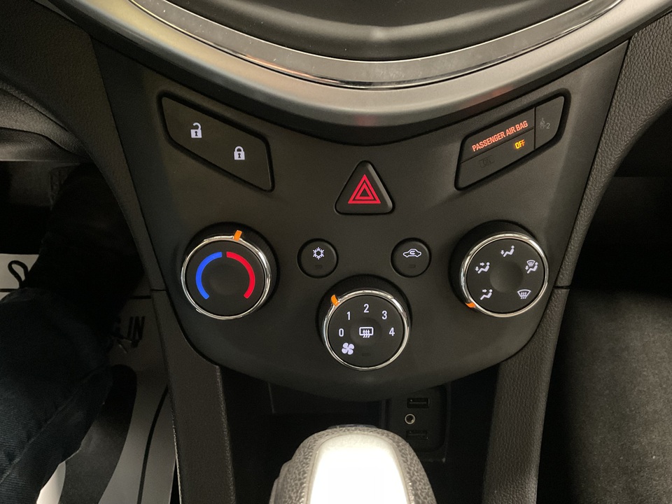 2020 Chevrolet Sonic LS Auto Sedan